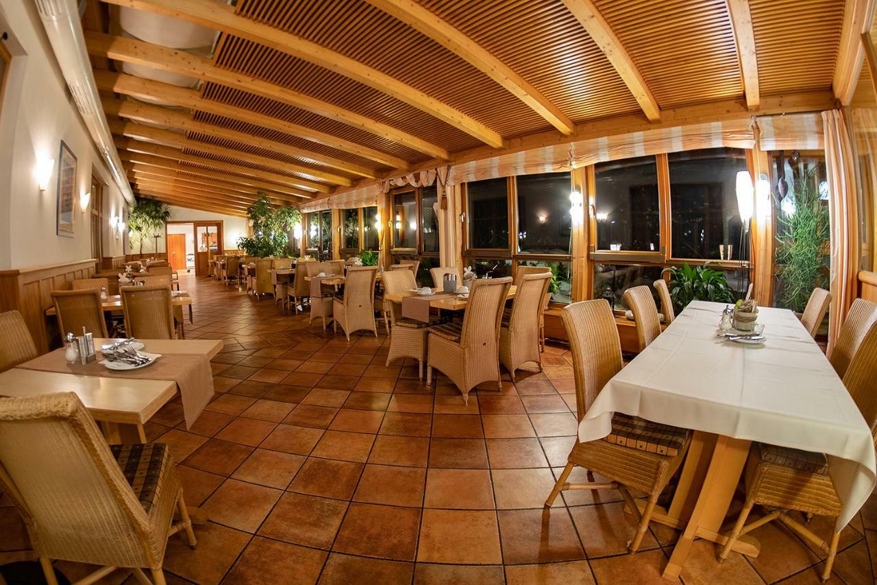 Landhotel Aschenbrenner Freudenberg  Extérieur photo