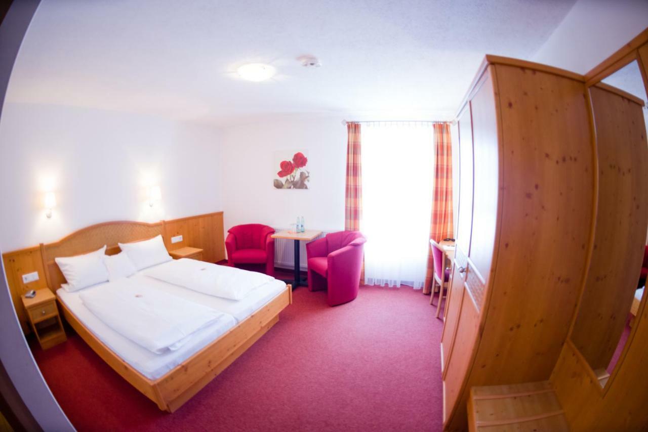 Landhotel Aschenbrenner Freudenberg  Extérieur photo